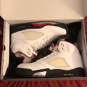 Air Jordan Retro 5 - Size 12